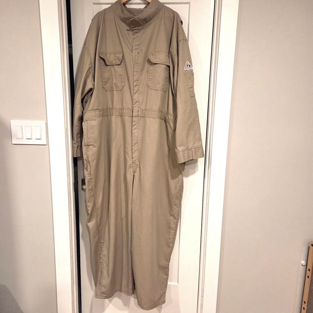 Bulwark Flame Resistant Coveralls 64SH Khaki Utility Workwear Arc Flash CAT 2